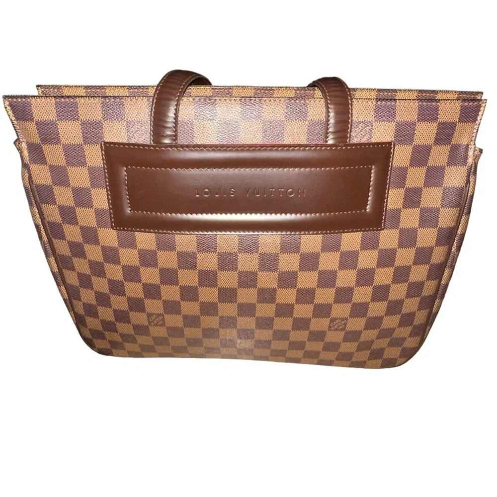 Louis Vuitton in good used condition - Picture 2 of 5